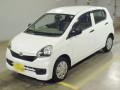 2014 Daihatsu Mira es