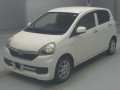 2014 Daihatsu Mira es