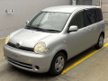 2003 Toyota Sienta