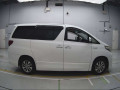 2012 Toyota Alphard Hybrid