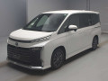 2022 Toyota Voxy