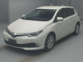 2016 Toyota Auris