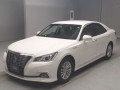 2016 Toyota Crown Hybrid