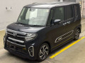 2022 Daihatsu Tanto Custom