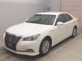 2016 Toyota Crown Hybrid