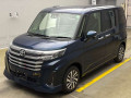 2022 Toyota Roomy