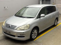 2004 Toyota Ipsum