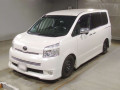 2009 Toyota Voxy