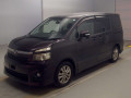 2010 Toyota Voxy