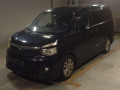 2010 Toyota Voxy