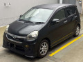 2013 Daihatsu Mira es