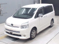 2009 Toyota Voxy