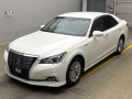 2016 Toyota Crown Hybrid