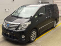 2013 Toyota Alphard Hybrid