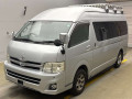 2011 Toyota Hiace Commuter