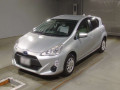 2015 Toyota Aqua