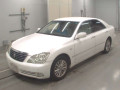 2004 Toyota Crown