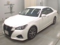 2016 Toyota Crown