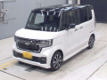 2022 Honda N-BOX CUSTOM
