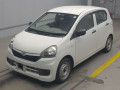 2014 Daihatsu Mira es