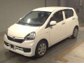 2014 Daihatsu Mira es