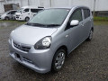 2012 Daihatsu Mira es