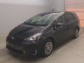 2016 Toyota Prius alpha