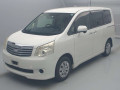 2012 Toyota Noah