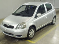 2003 Toyota Vitz