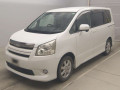 2009 Toyota Noah