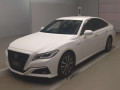 2019 Toyota Crown Hybrid