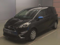 2015 Toyota Sienta