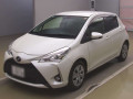 2017 Toyota Vitz