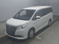 2015 Toyota Noah