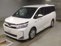 2017 Toyota Voxy
