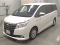 2016 Toyota Noah