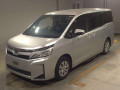 2020 Toyota Voxy