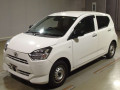 2020 Daihatsu Mira es
