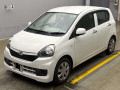 2016 Daihatsu Mira es