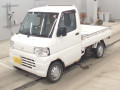 2013 Mitsubishi Minicab Truck