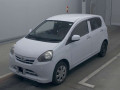 2012 Daihatsu Mira es