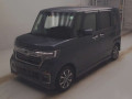 2022 Honda N-BOX CUSTOM