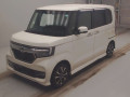 2019 Honda N-BOX CUSTOM