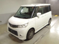 2012 Nissan Roox