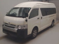 2017 Toyota Hiace Commuter