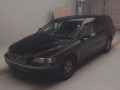 2004 Volvo V70