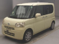 2011 Daihatsu Tanto