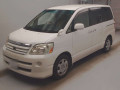2007 Toyota Noah