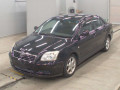 2004 Toyota Avensis