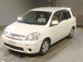 2004 Toyota Raum